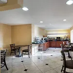Microtel Inn & Suites By Wyndham Pittsburgh Airport 