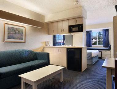 Microtel & By Wyndham Pittsburgh Airport Hotel 2*