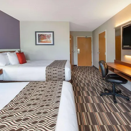 Microtel Inn & Suites By Wyndham Pittsburgh Airport Robinson Township  Exterior photo